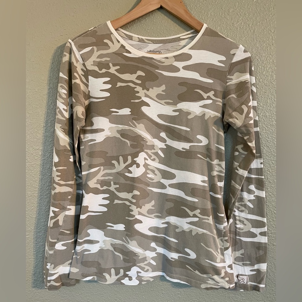 Billabong camo long sleeve